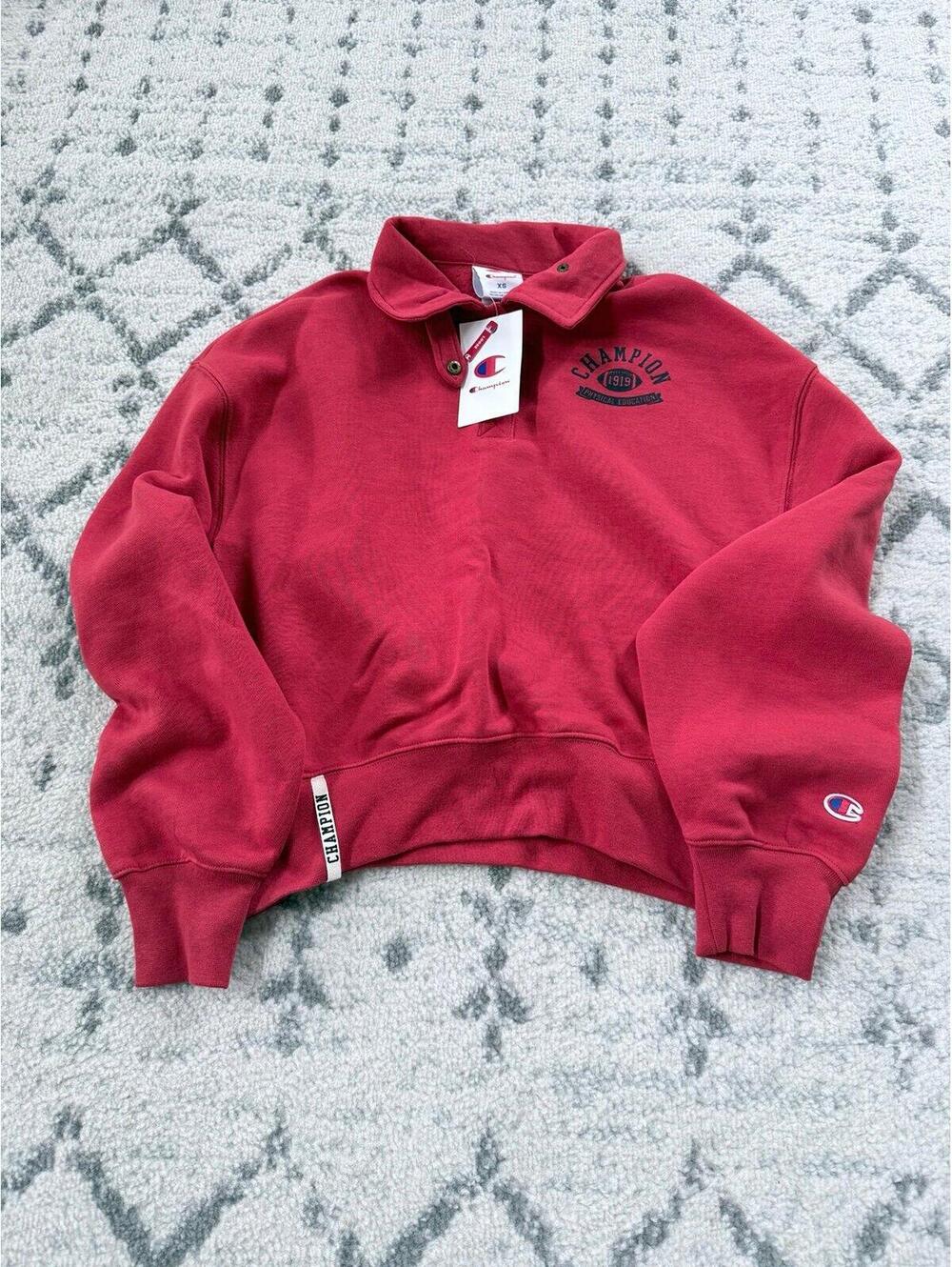New with tags Champion Snap Collar Cropped Sweatshirt